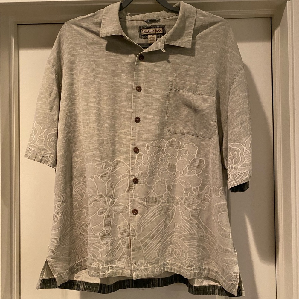 JAMAICA JAXX Mens Hawaiian Shirt Size XL 100% Silk Striped Light Sage Green
